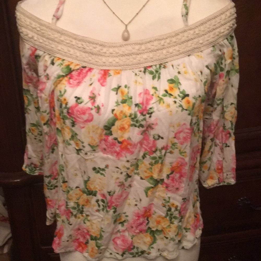 Women’s Chloe K Floral Top